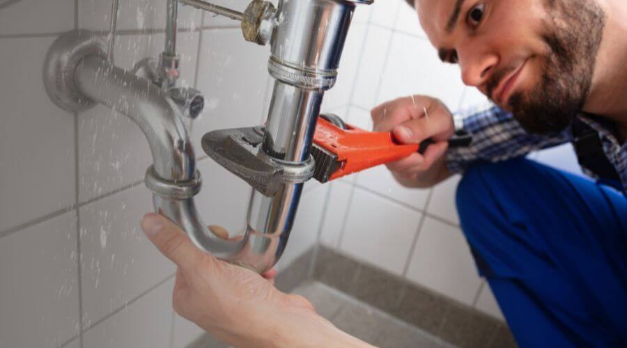 Local annual plumbing maintenance in Strongsville, OH